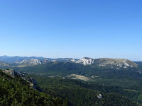 Pogled s Velikog Sadikovca na Ljubičko brdo i Kizu